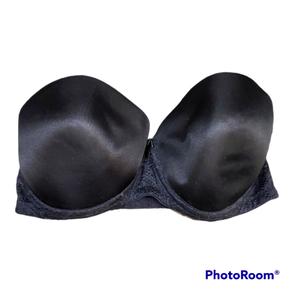 Black Strapless Bra